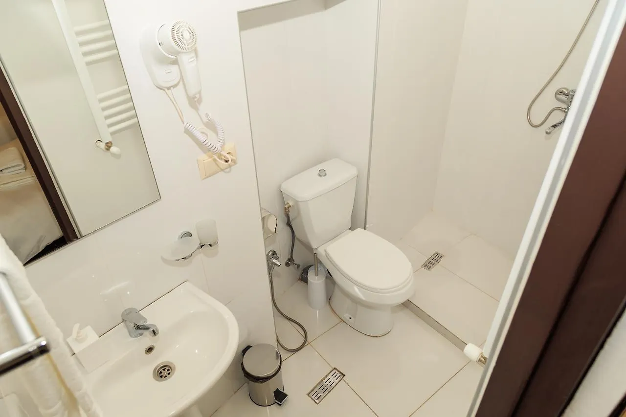 Värdshus Ava Hotell Tbilisi
