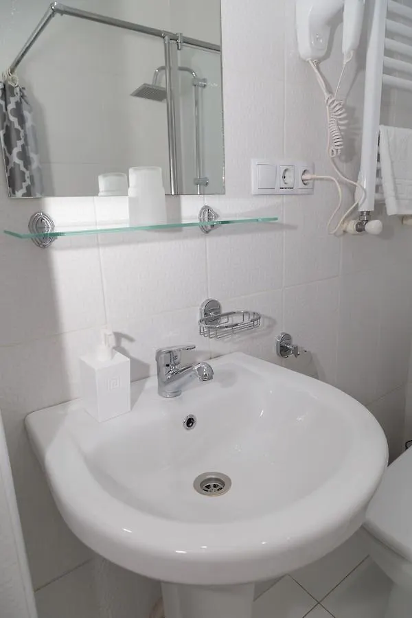 Ava Hotell Tbilisi 3*,