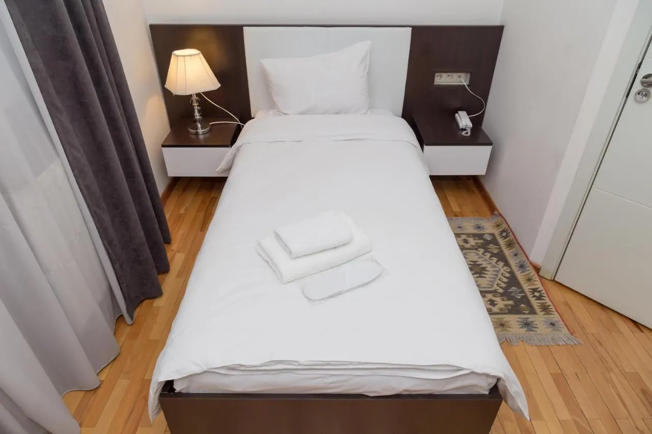 Värdshus Ava Hotell Tbilisi