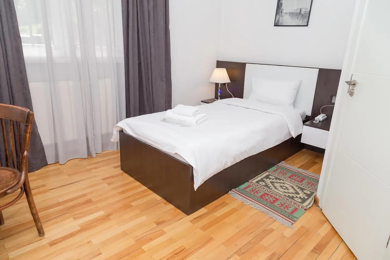 Värdshus Ava Hotell Tbilisi